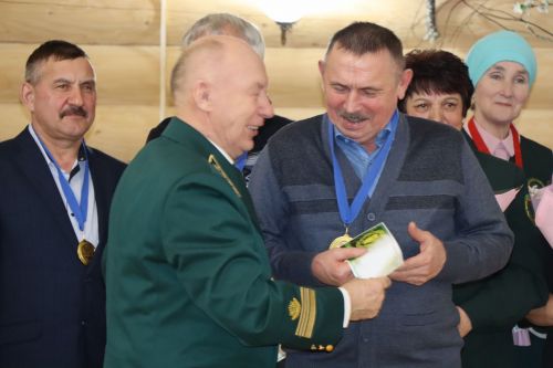 Саба  урманчылары беренчелекне бирмиләр, һәрвакыт  алдынгылар