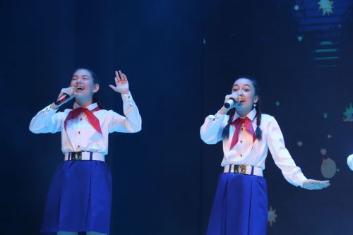 «Балалы шоу» район сәхнәсен гөрләтте [фото+видео]