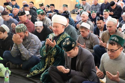 Сабада узган районкүләм ифтарда 800гә якын халык авыз ачты