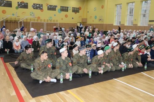 Сабада 300дән артык мәктәп укучысы өчен районкүләм ифтар оештырылды