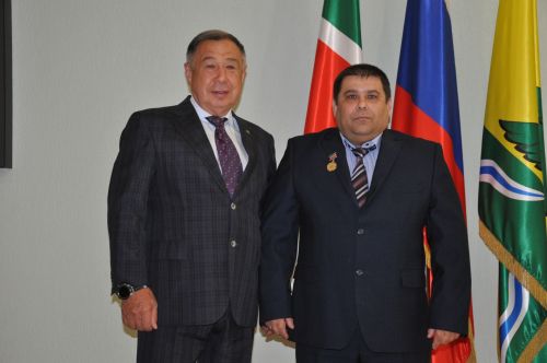 Район Советы  утырышында  «Җырлыйк әле» шоу-проекты призерларын  бүләкләделәр