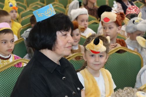 Сабада узган «Сәяр» балалар театр фестивалендә 12 иҗат коллективы чыгыш ясады