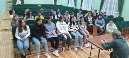 Юлбатта махсус хәрби операциядән ялга  кайткан якташлары белән очраштылар