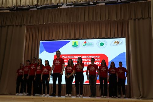 ТР Рәисе ярдәмчесе Тимур Сөләйманов Саба яшьләре белән аралашты [+фоторепортаж]