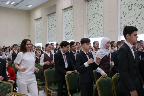 ТР Рәисе ярдәмчесе Тимур Сөләйманов Саба яшьләре белән аралашты [+фоторепортаж]