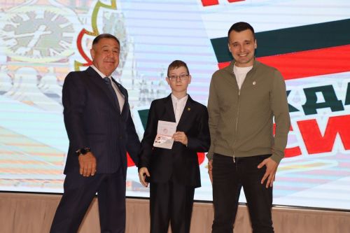ТР Рәисе ярдәмчесе Тимур Сөләйманов Саба яшьләре белән аралашты [+фоторепортаж]