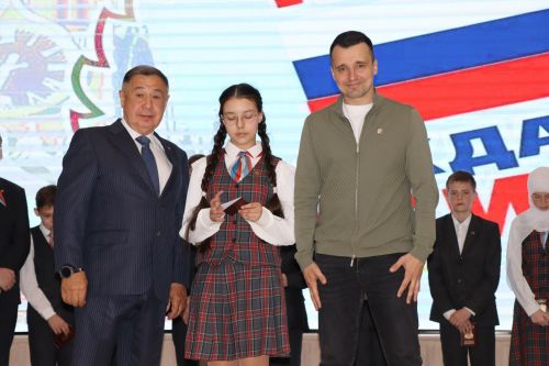 ТР Рәисе ярдәмчесе Тимур Сөләйманов Саба яшьләре белән аралашты [+фоторепортаж]