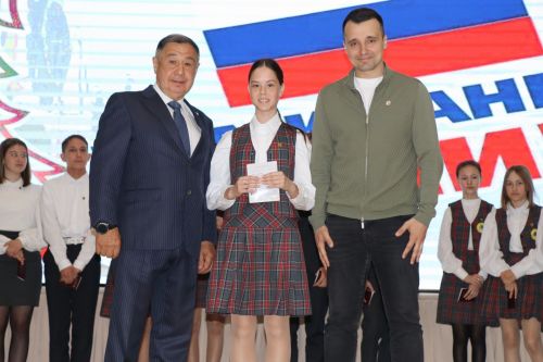 ТР Рәисе ярдәмчесе Тимур Сөләйманов Саба яшьләре белән аралашты [+фоторепортаж]