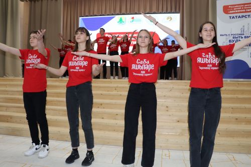 ТР Рәисе ярдәмчесе Тимур Сөләйманов Саба яшьләре белән аралашты [+фоторепортаж]