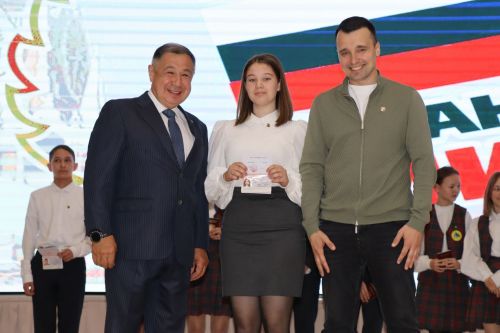 ТР Рәисе ярдәмчесе Тимур Сөләйманов Саба яшьләре белән аралашты [+фоторепортаж]