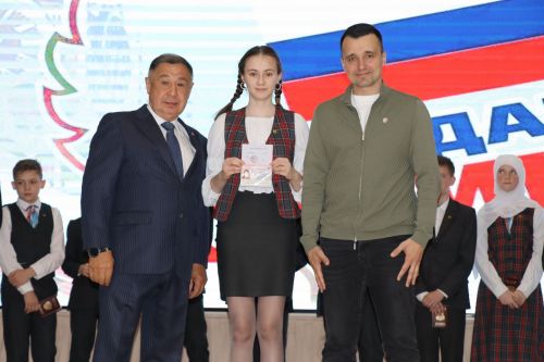 ТР Рәисе ярдәмчесе Тимур Сөләйманов Саба яшьләре белән аралашты [+фоторепортаж]