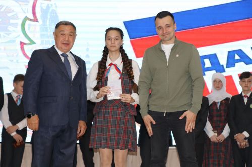 ТР Рәисе ярдәмчесе Тимур Сөләйманов Саба яшьләре белән аралашты [+фоторепортаж]