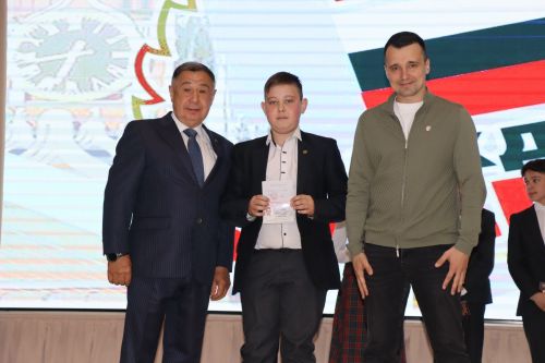 ТР Рәисе ярдәмчесе Тимур Сөләйманов Саба яшьләре белән аралашты [+фоторепортаж]