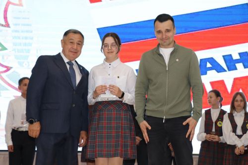 ТР Рәисе ярдәмчесе Тимур Сөләйманов Саба яшьләре белән аралашты [+фоторепортаж]