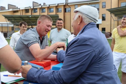 Район эшмәкәрләре үзләренең һөнәри бәйрәмнәрен билгеләп үтте