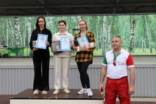Район эшмәкәрләре үзләренең һөнәри бәйрәмнәрен билгеләп үтте
