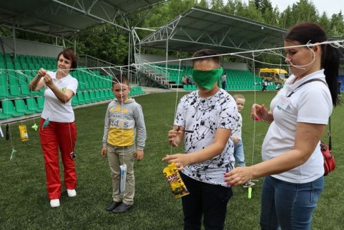 Район эшмәкәрләре үзләренең һөнәри бәйрәмнәрен билгеләп үтте