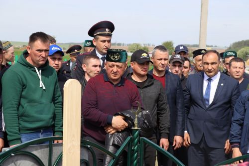 Саба районы батыр улын соңгы юлга озатты [+фоторепортаж]