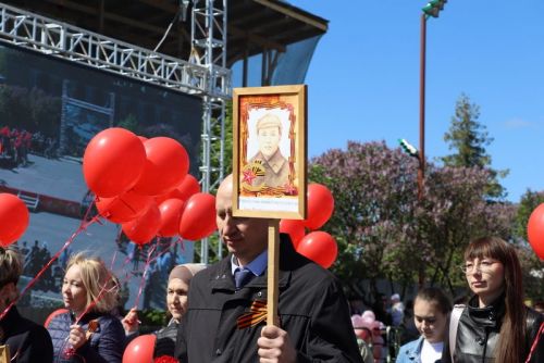 9 Май – Җиңү көнендә  Сабада 5 меңгә якын  кеше  парадка чыкты