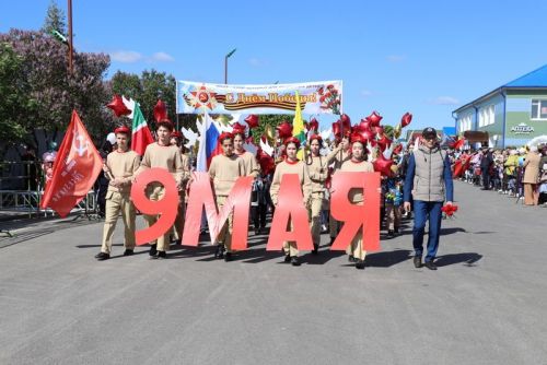 9 Май – Җиңү көнендә  Сабада 5 меңгә якын  кеше  парадка чыкты