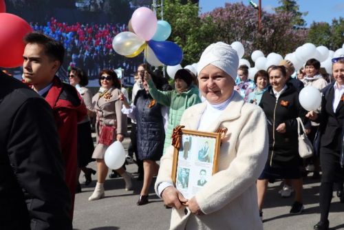 9 Май – Җиңү көнендә  Сабада 5 меңгә якын  кеше  парадка чыкты