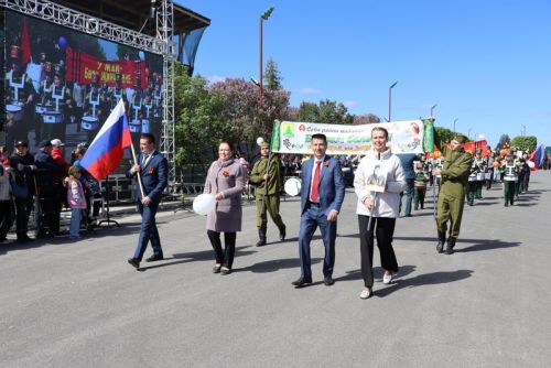 9 Май – Җиңү көнендә  Сабада 5 меңгә якын  кеше  парадка чыкты