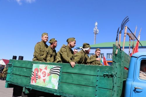 9 Май – Җиңү көнендә  Сабада 5 меңгә якын  кеше  парадка чыкты