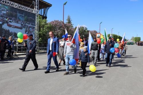 9 Май – Җиңү көнендә  Сабада 5 меңгә якын  кеше  парадка чыкты