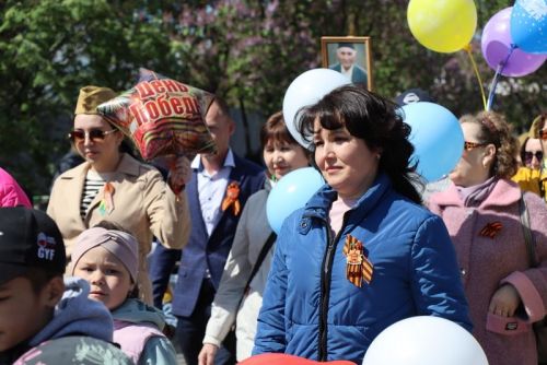 9 Май – Җиңү көнендә  Сабада 5 меңгә якын  кеше  парадка чыкты