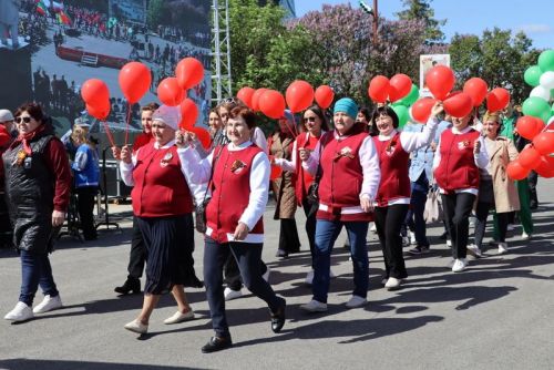 9 Май – Җиңү көнендә  Сабада 5 меңгә якын  кеше  парадка чыкты