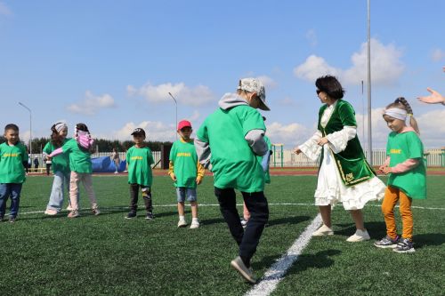 Сабада балалар бакчасында тәрбияләнүче  нәни райондашларыбыз өчен бәйрәм чарасы узды [ фоторепортаж]