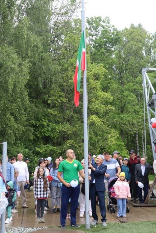 Сабантуйның сабан һәм  җыр бәйгесе батырлары тәкә  алды