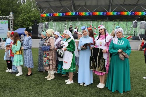 Сабантуйның сабан һәм  җыр бәйгесе батырлары тәкә  алды