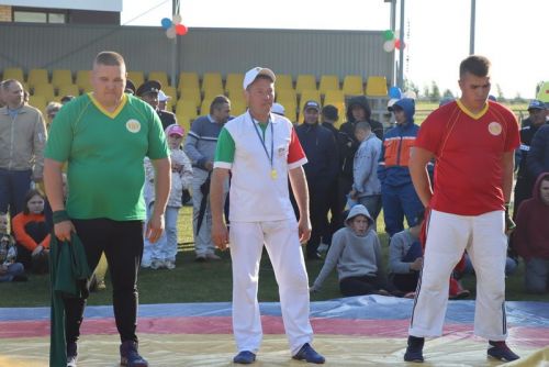 Делюс абсолют батыр калды, яшүсмерләр арасында Нияз Хәлиуллин барысын  да шаккаттырды