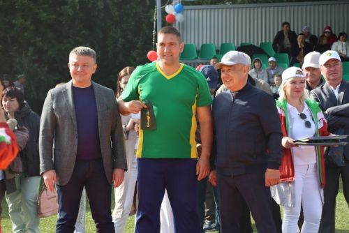 Сабантуйның сабан һәм  җыр бәйгесе батырлары тәкә  алды