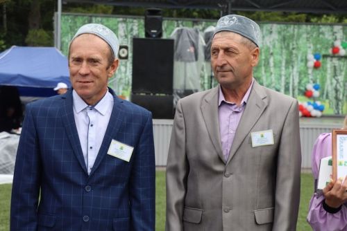 Сабантуйның сабан һәм  җыр бәйгесе батырлары тәкә  алды