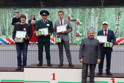 Сабантуйның сабан һәм  җыр бәйгесе батырлары тәкә  алды