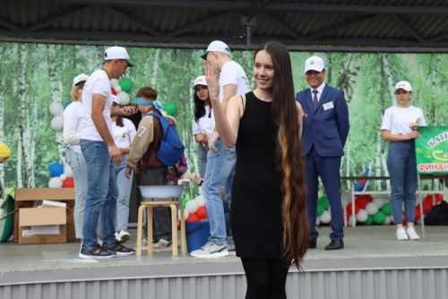 Сабантуйның сабан һәм  җыр бәйгесе батырлары тәкә  алды