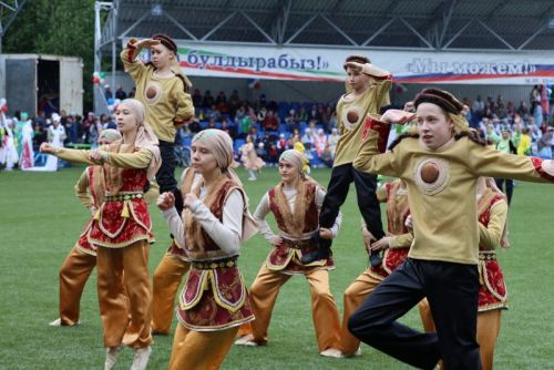 Сабантуйның сабан һәм  җыр бәйгесе батырлары тәкә  алды
