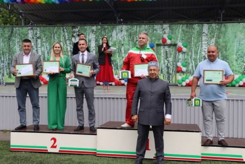 Сабантуйның сабан һәм  җыр бәйгесе батырлары тәкә  алды