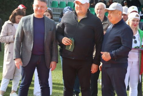 Сабантуйның сабан һәм  җыр бәйгесе батырлары тәкә  алды