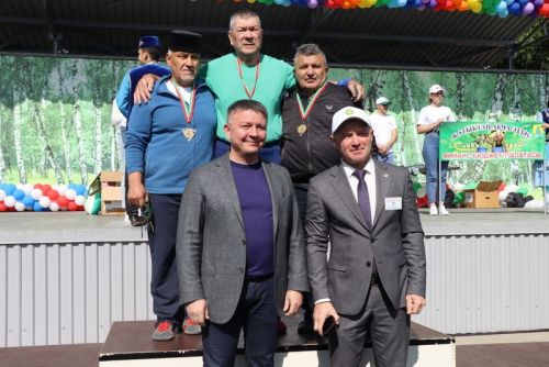 Делюс абсолют батыр калды, яшүсмерләр арасында Нияз Хәлиуллин барысын  да шаккаттырды