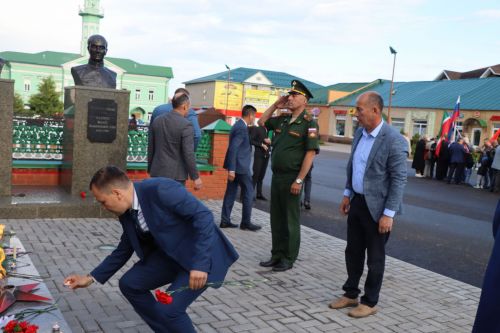Сабада хәтер шәмнәре  кабынды