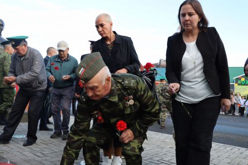 Сабада хәтер шәмнәре  кабынды