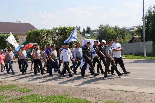 Саба  урамында диңгезчеләр  маршы узды