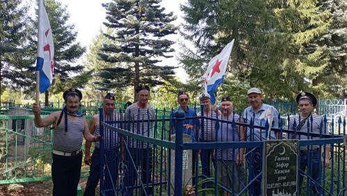 Саба  урамында диңгезчеләр  маршы узды