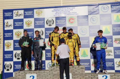 «Аргамак» картодромында  Россия чемпионаты җиңүчеләрен бүләкләү тантанасы узды