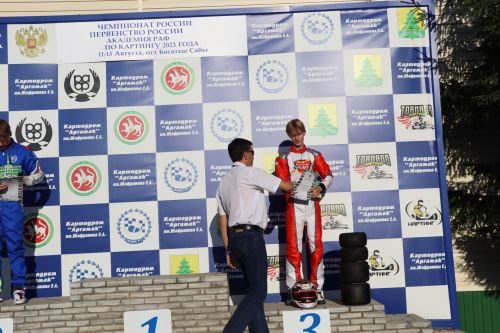 «Аргамак» картодромында  Россия чемпионаты җиңүчеләрен бүләкләү тантанасы узды