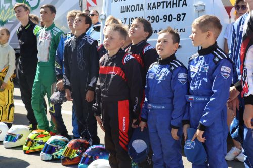 Сабаның «Аргамак» картодромында Россиянең 37 шәһәреннән килгән узышчылар арасында иң яхшылары ачыкланды [фоторепортаж]