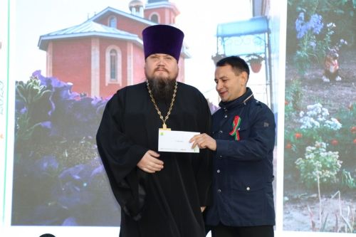 Бүген Сабада Республика көнен билгеләп үттеләр